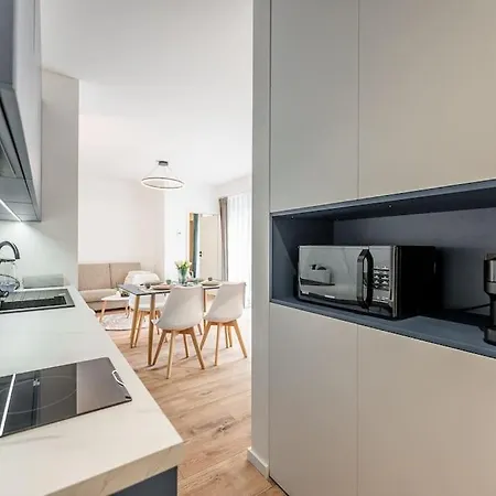 V Centre Timonova * Kosice